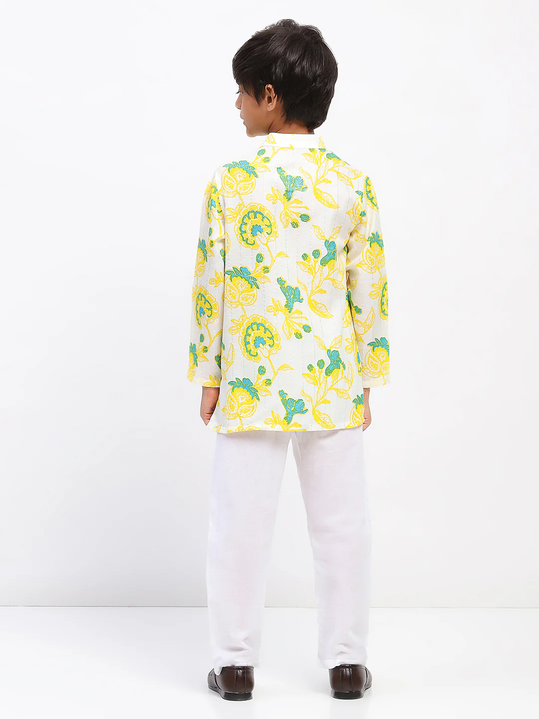 Boys White Cotton Printed Ethnic Kurta Pajama Set - Image 4