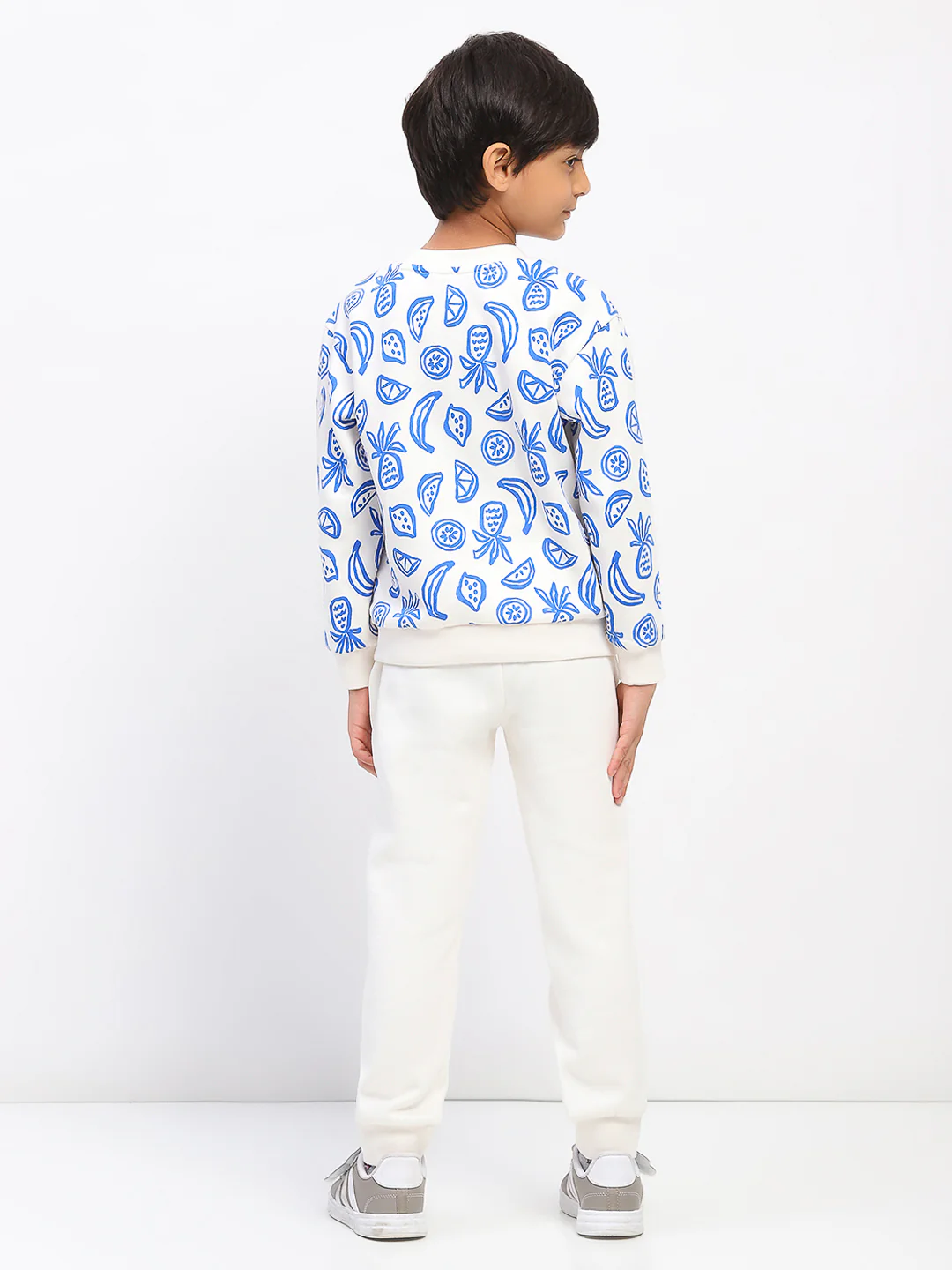 Boys White Long Sleeve Printed Sweatshirt Set - Image 4