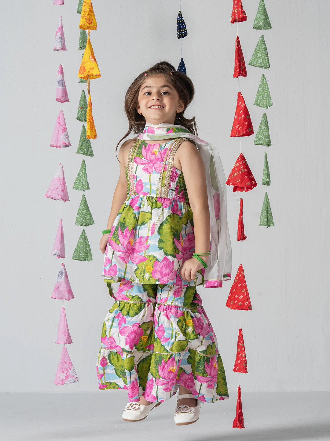 Girls Floral print kurta and sharara set with dupatta - Image 4
