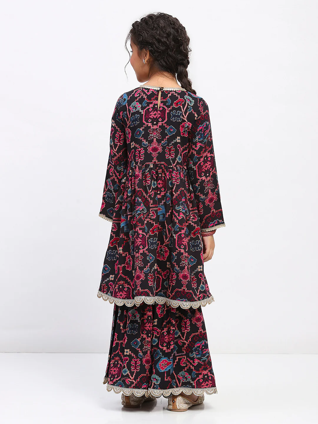 Girls Floral Print Ethnic Tiered Kurta and Sharara Set - Image 4