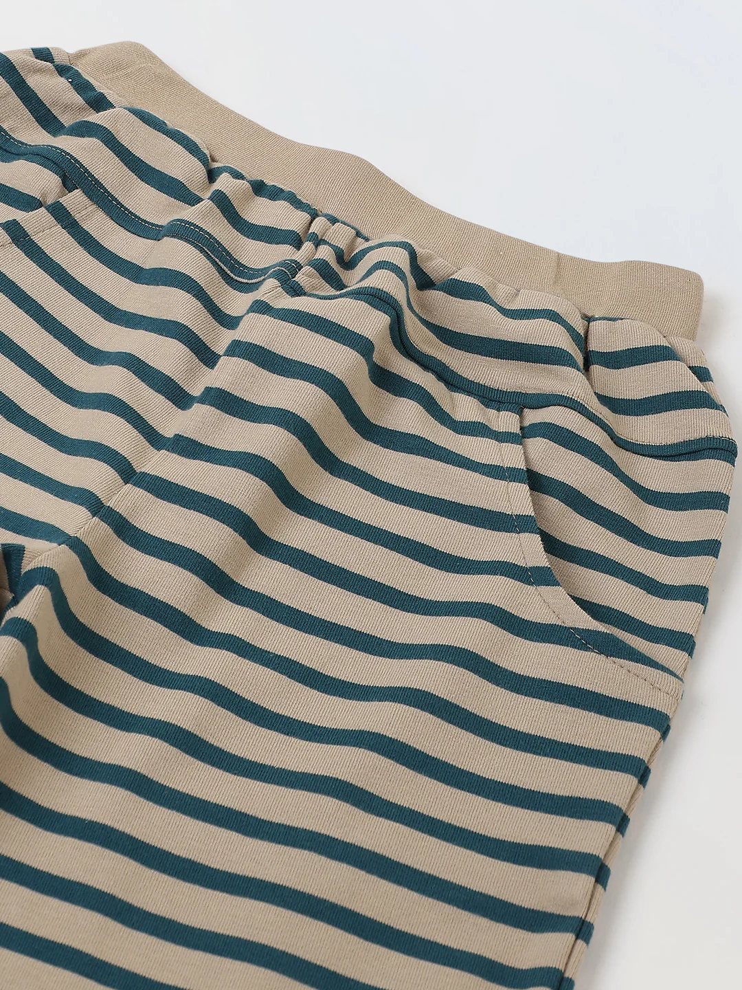 Girls Green Striped T-shirt with Pyjamas Set - Image 6