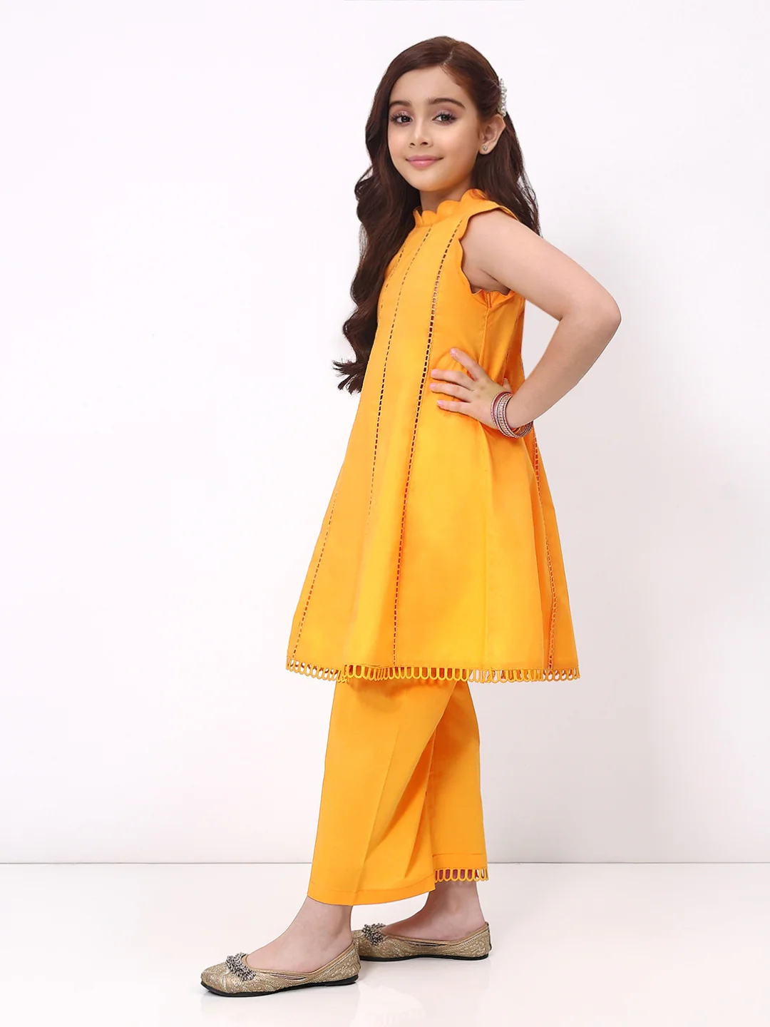 Girls Orange Ethnic Sleeveless Kurta with Palazzo Co-Ord Set - Image 2