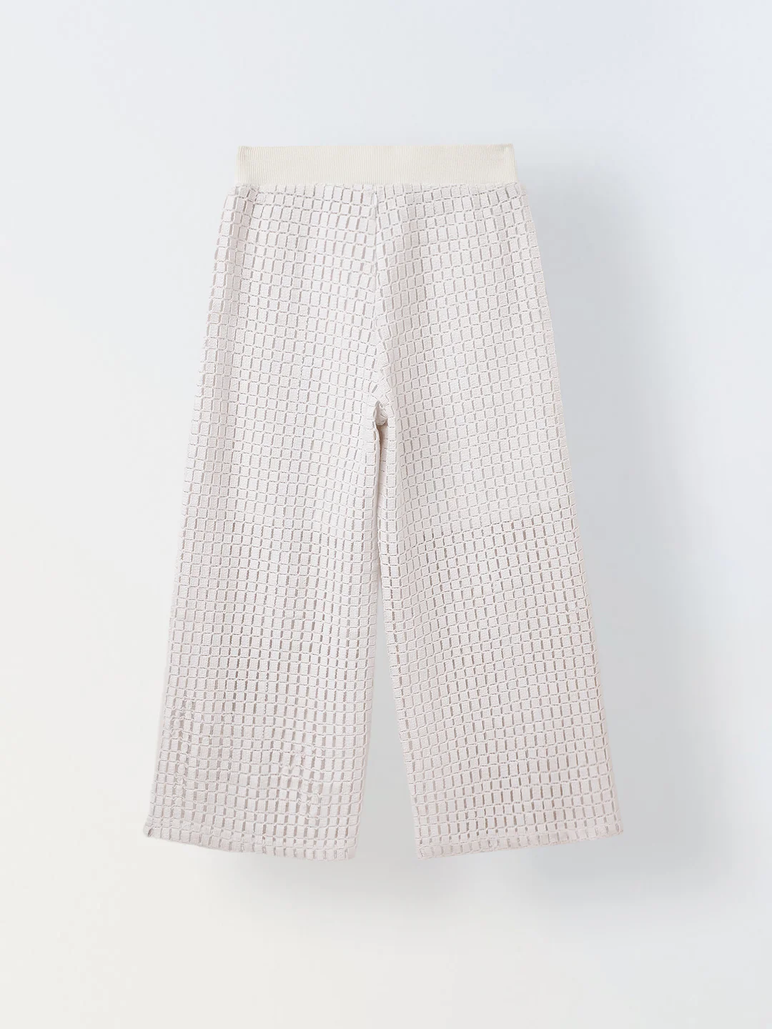 Girls White Crochet Sleeveless Co-Ord Set - Image 4