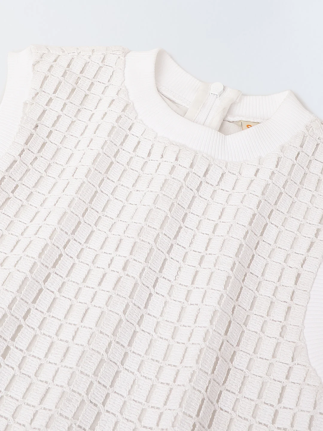 Girls White Crochet Sleeveless Co-Ord Set - Image 5
