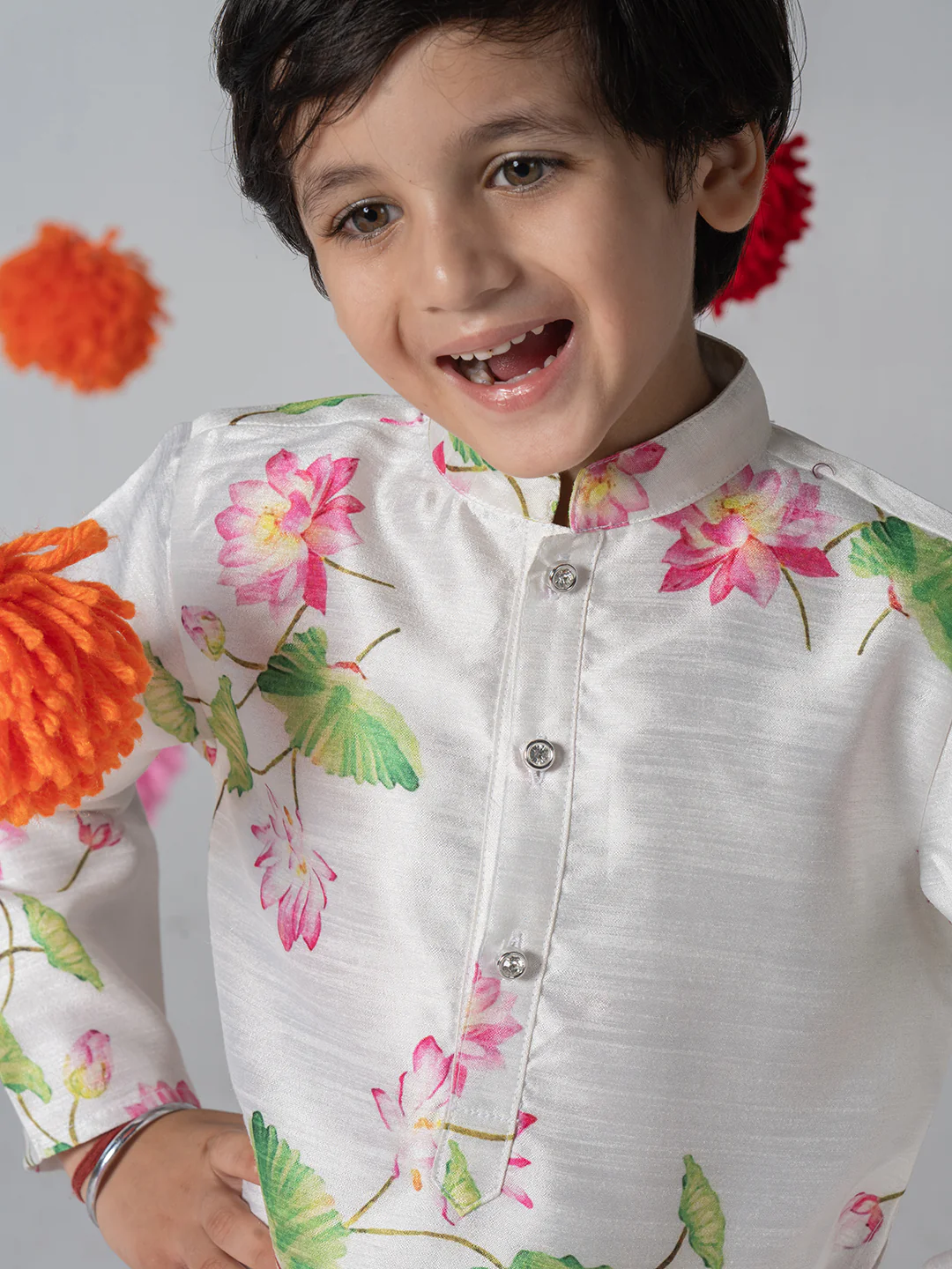 Printed White Kurta Set For Boys - Image 3