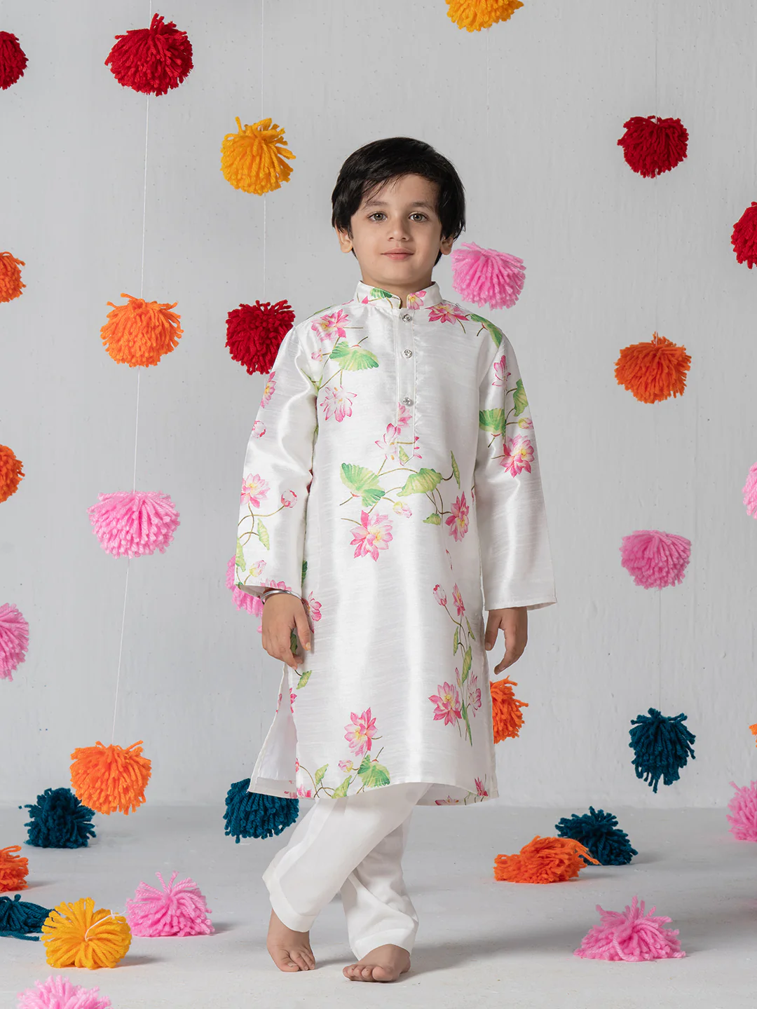Printed White Kurta Set For Boys - Image 5