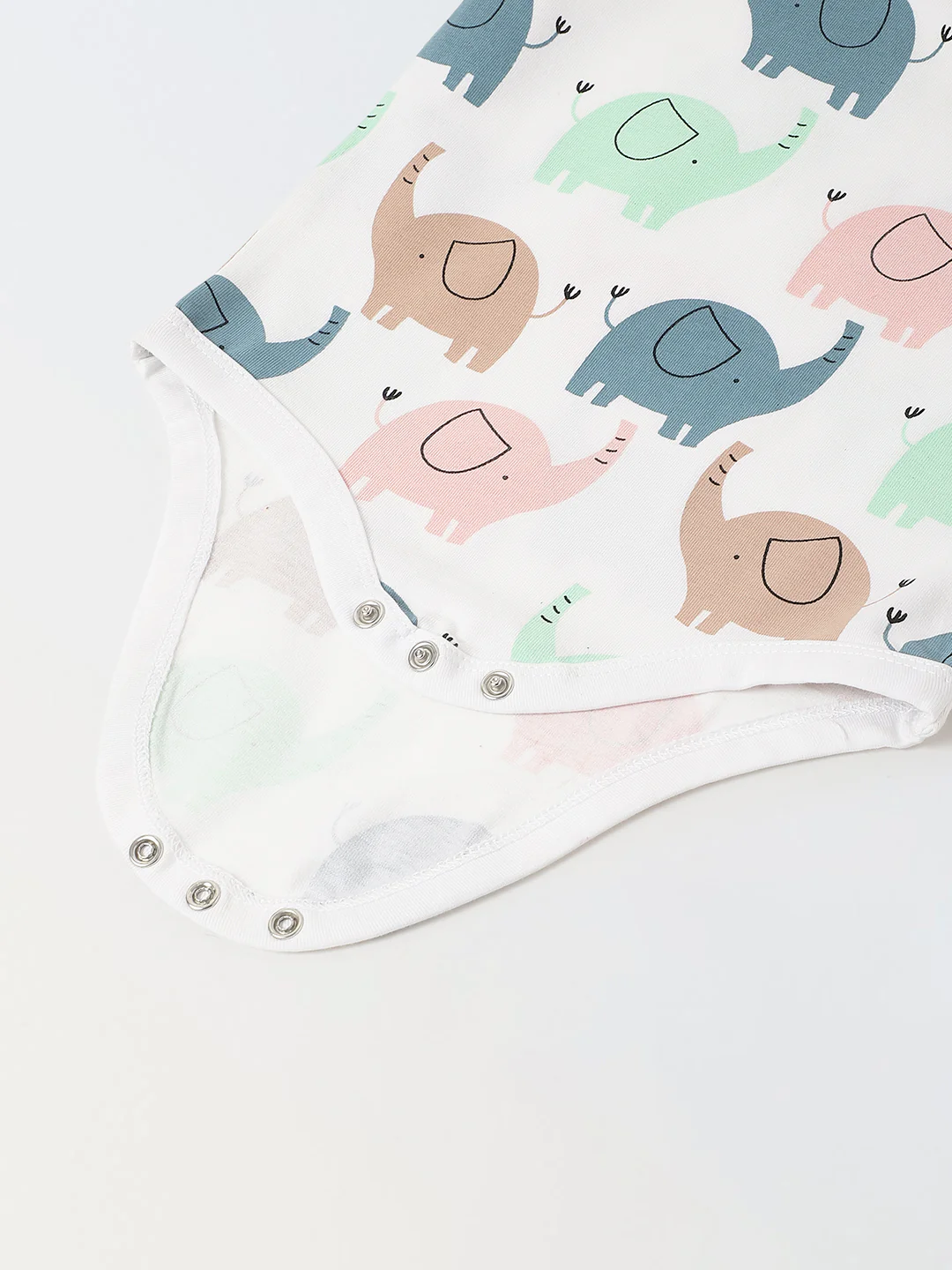 White Cotton Jersey Romper With Multicolour Elephant Print for Infants - Image 4