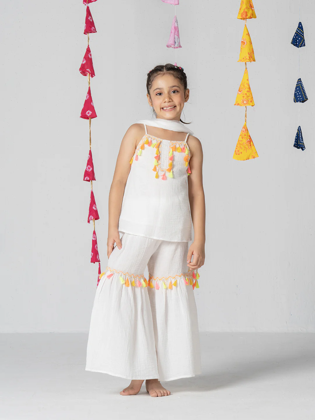Girls White Kurta Set With Fringe Tape - Image 8
